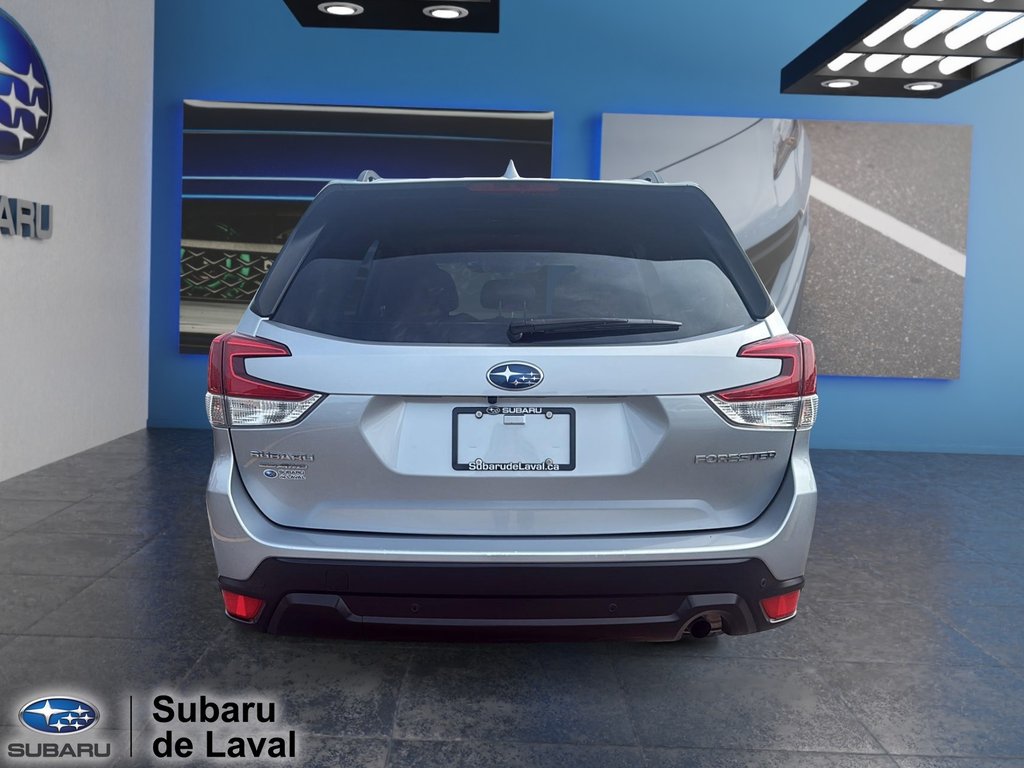 Subaru Forester Touring 2023 à Laval, Québec - 6 - w1024h768px
