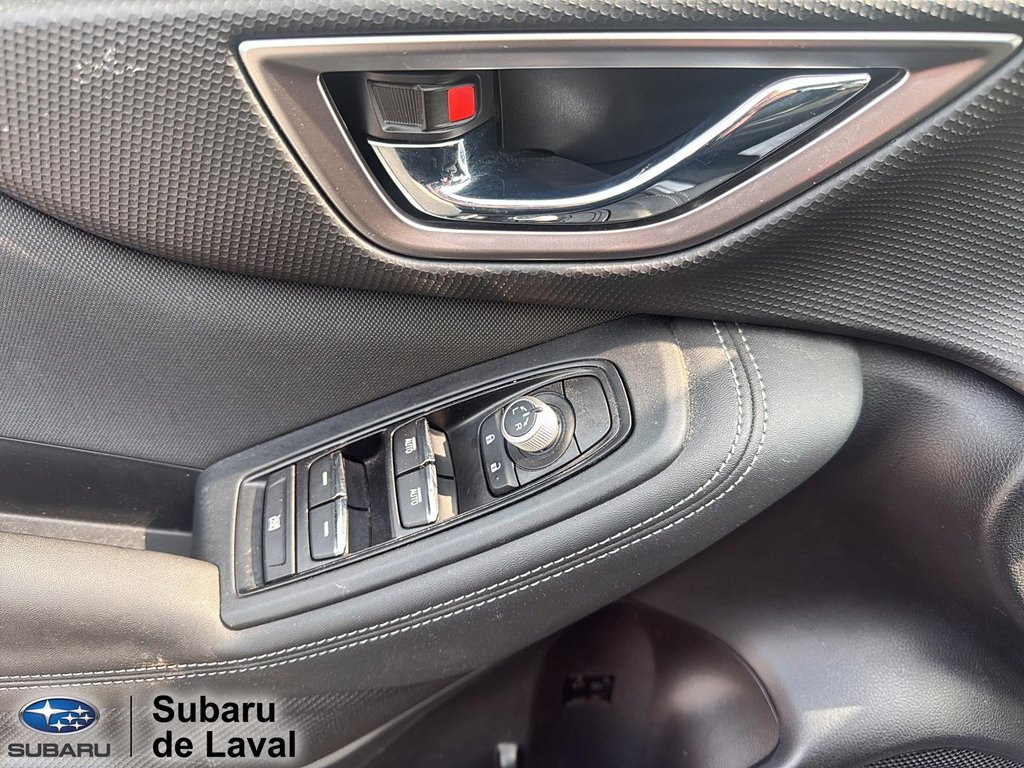 Subaru Forester Touring 2023 à Laval, Québec - 10 - w1024h768px