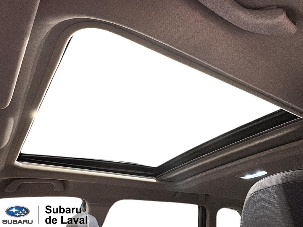 Subaru Forester Touring 2024 à Laval, Québec - 16 - w1024h768px