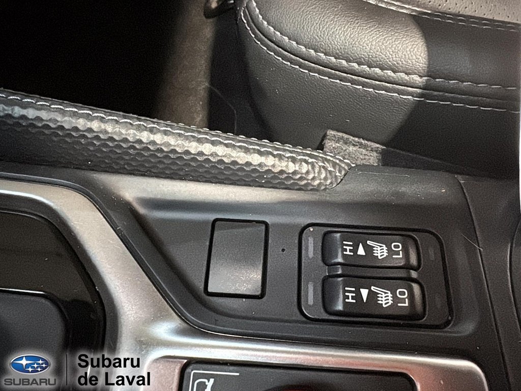 Subaru Forester Limited 2024 à Laval, Québec - 14 - w1024h768px
