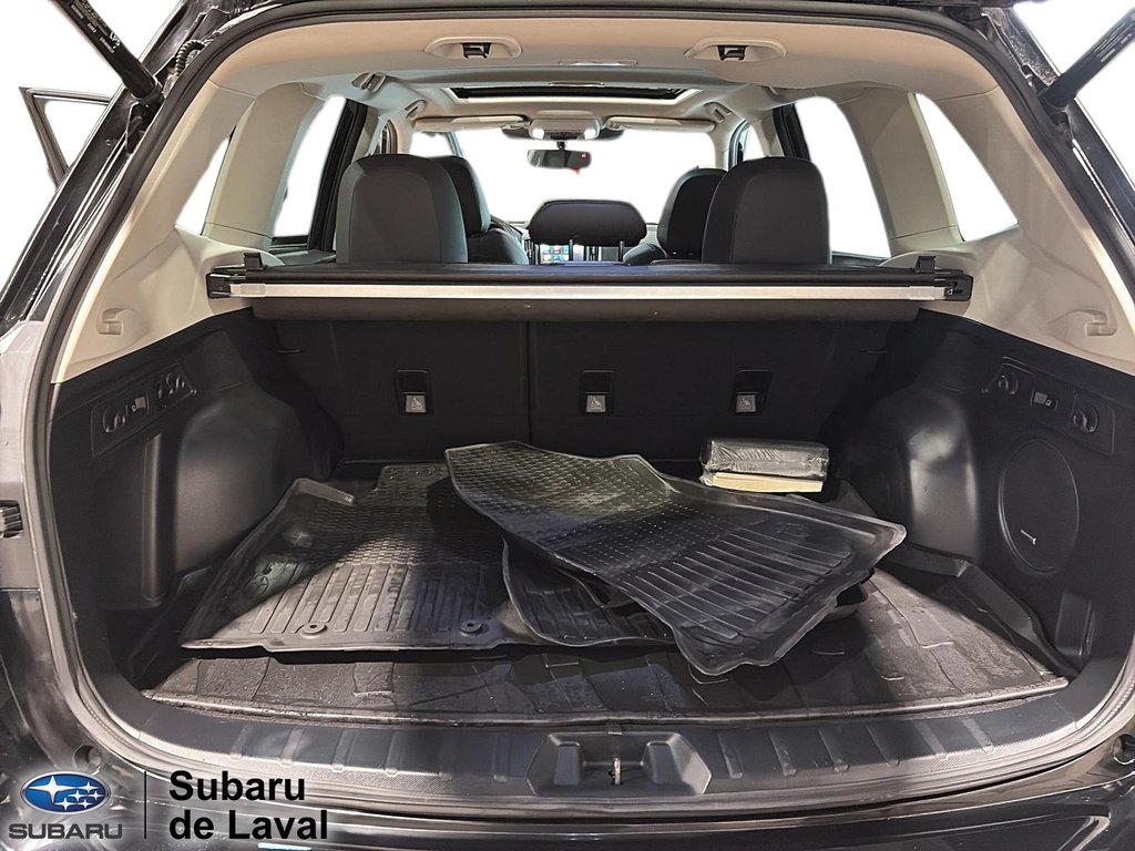Subaru Forester Limited 2024 à Laval, Québec - 13 - w1024h768px