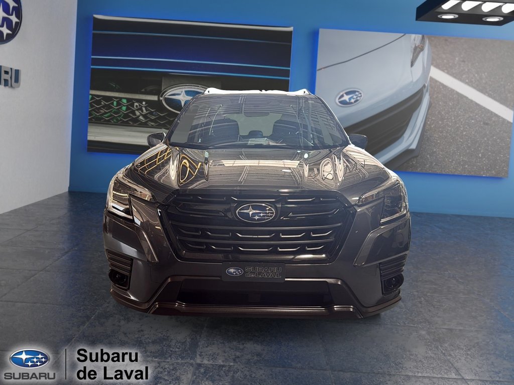 2024 Subaru Forester Base in Laval, Quebec - 2 - w1024h768px