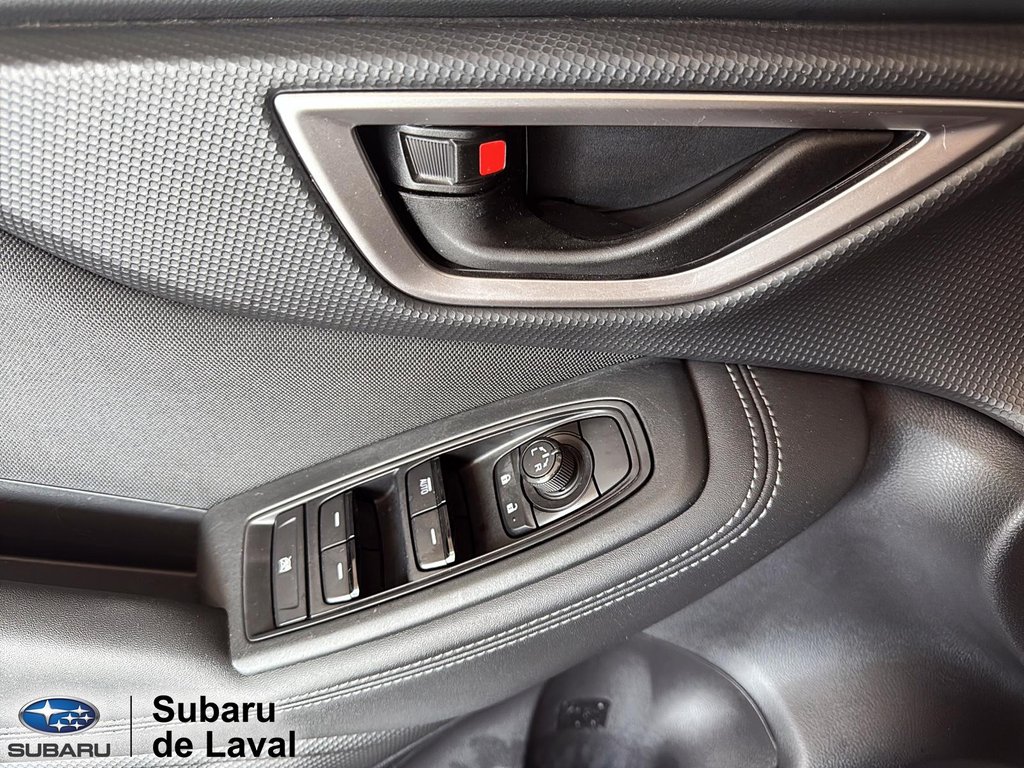 2024 Subaru Forester Base in Laval, Quebec - 9 - w1024h768px