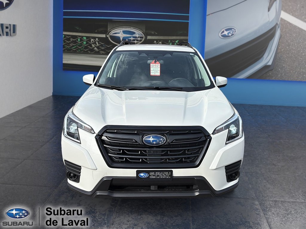 Subaru Forester Base 2024 à Laval, Québec - 2 - w1024h768px
