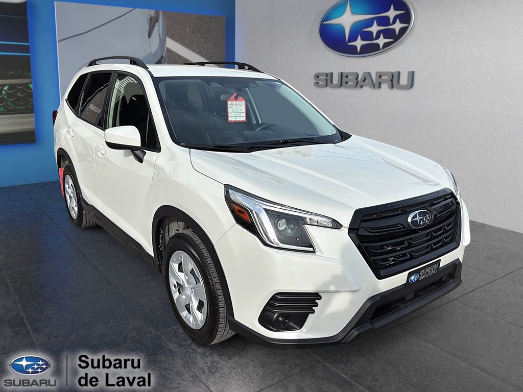 Subaru Forester Base 2024 à Laval, Québec - 3 - w1024h768px