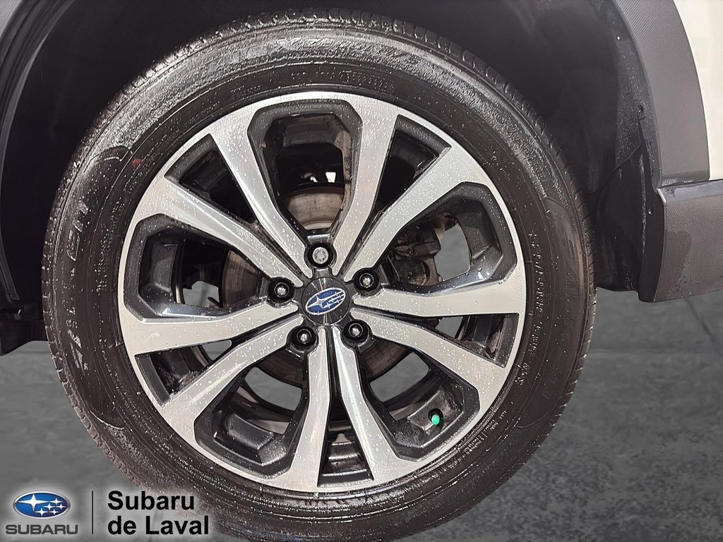 2024 Subaru Forester Limited in Laval, Quebec - 8 - w1024h768px