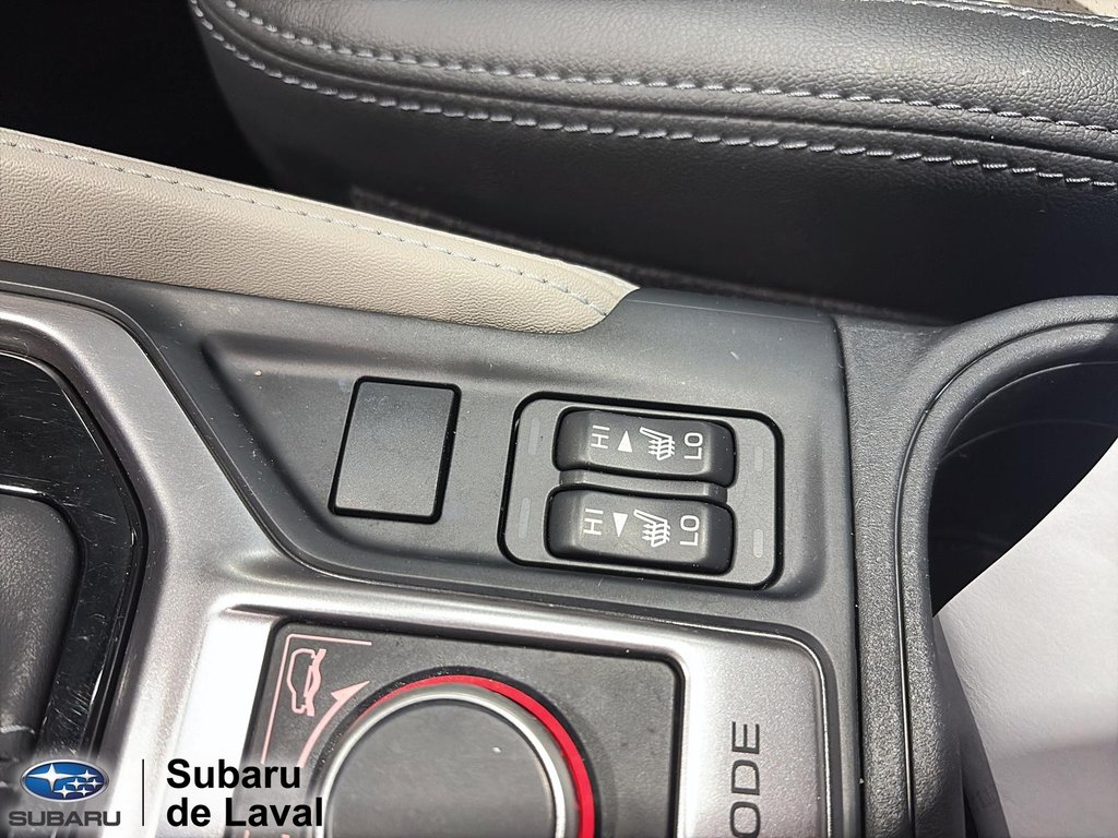 Subaru Forester Limited 2024 à Laval, Québec - 15 - w1024h768px