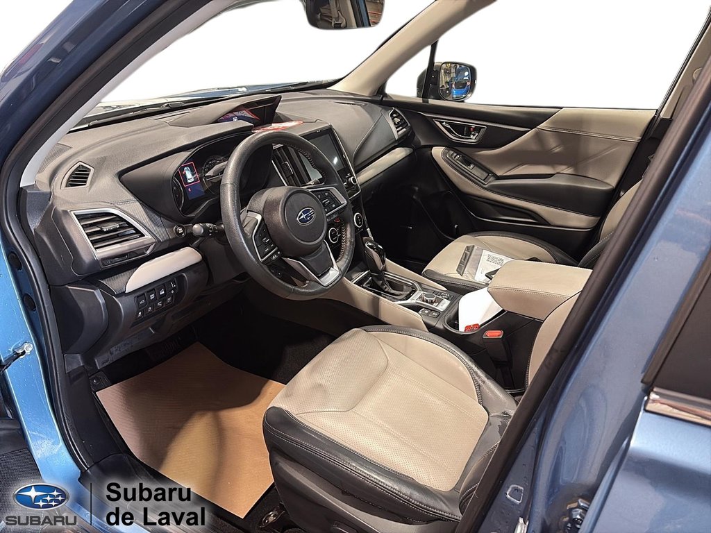 Subaru Forester Limited 2024 à Laval, Québec - 10 - w1024h768px