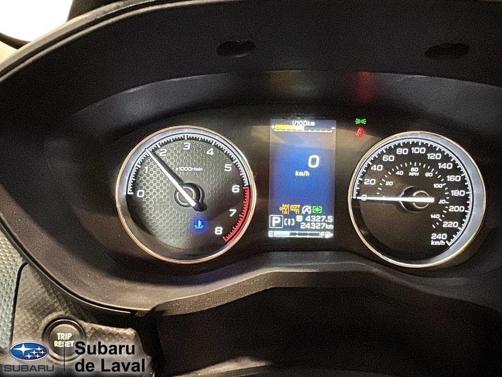 Subaru Forester Limited 2024 à Laval, Québec - 25 - w1024h768px
