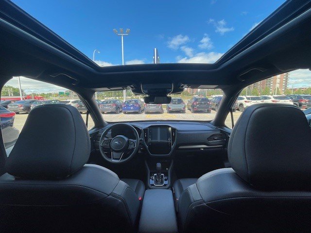 Subaru Forester Limited 2025 à Laval, Québec - 20 - w1024h768px