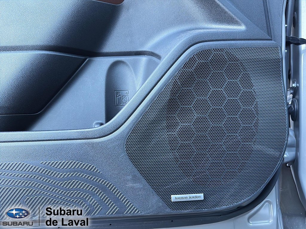 2025 Subaru Forester Premier in Terrebonne, Quebec - 12 - w1024h768px