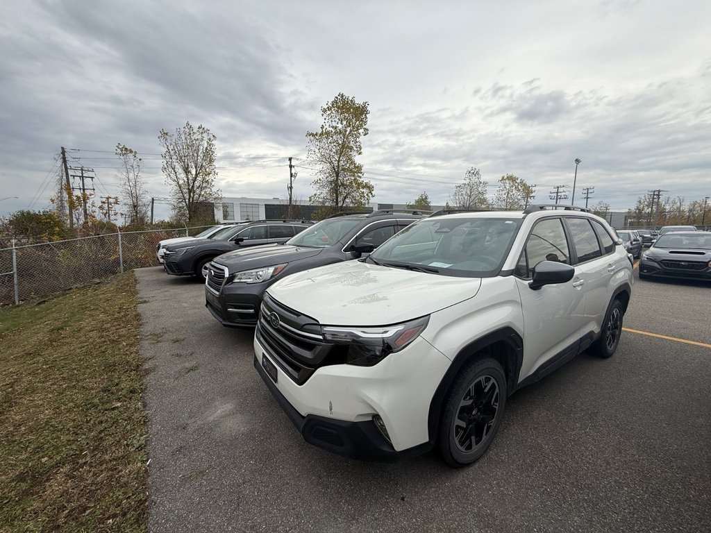 2025 Subaru Forester Touring in Laval, Quebec - 1 - w1024h768px