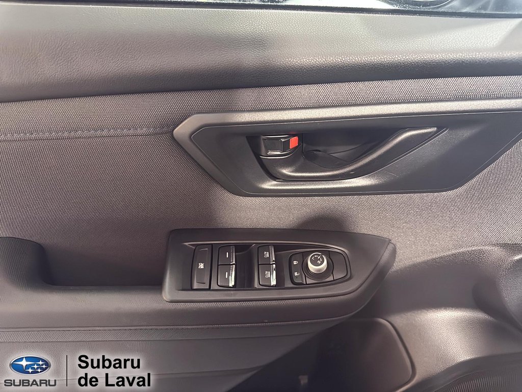 Subaru Forester Touring 2025 à Laval, Québec - 9 - w1024h768px