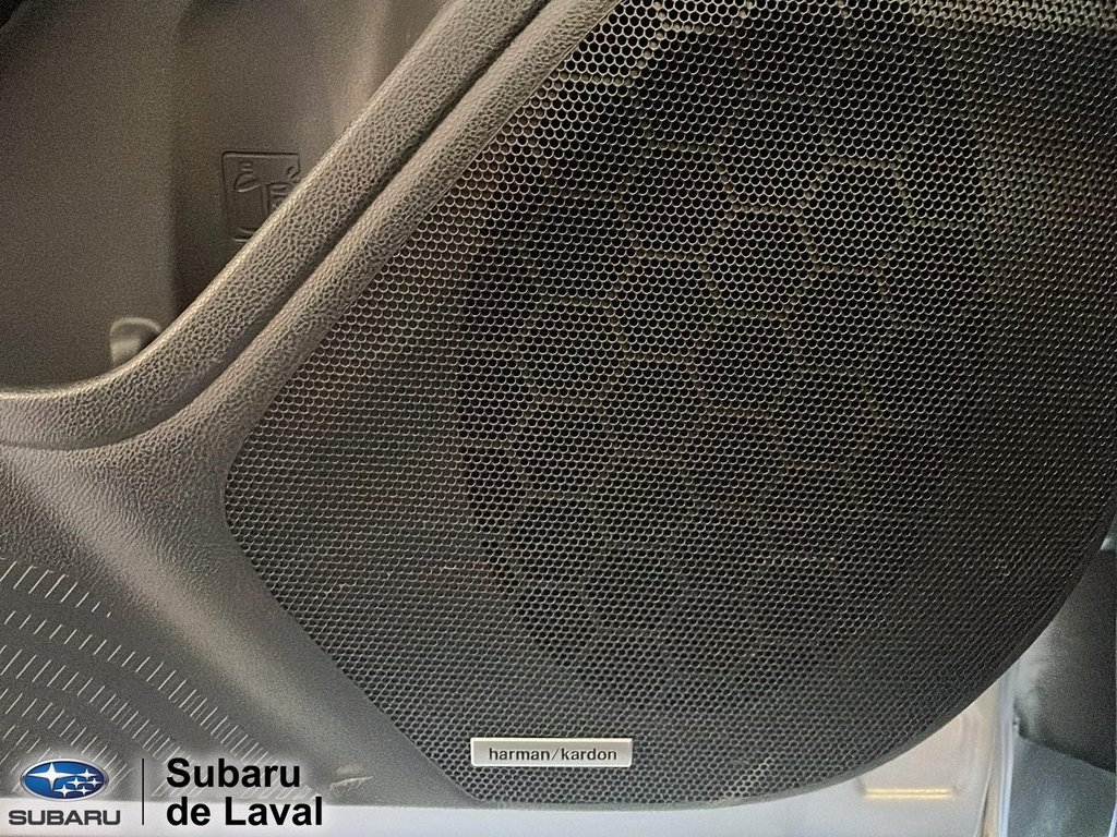 2025 Subaru Forester Limited in Terrebonne, Quebec - 12 - w1024h768px