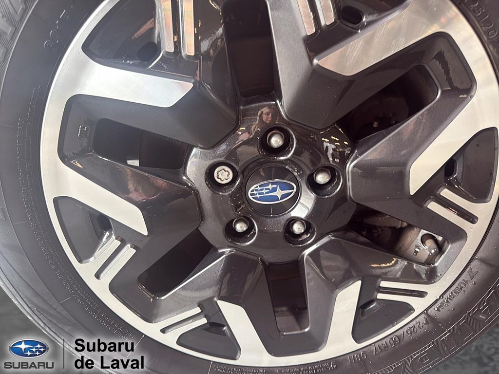 2025 Subaru Forester Touring in Laval, Quebec - 8 - w1024h768px