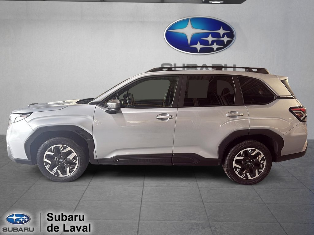 2025 Subaru Forester Touring in Laval, Quebec - 7 - w1024h768px