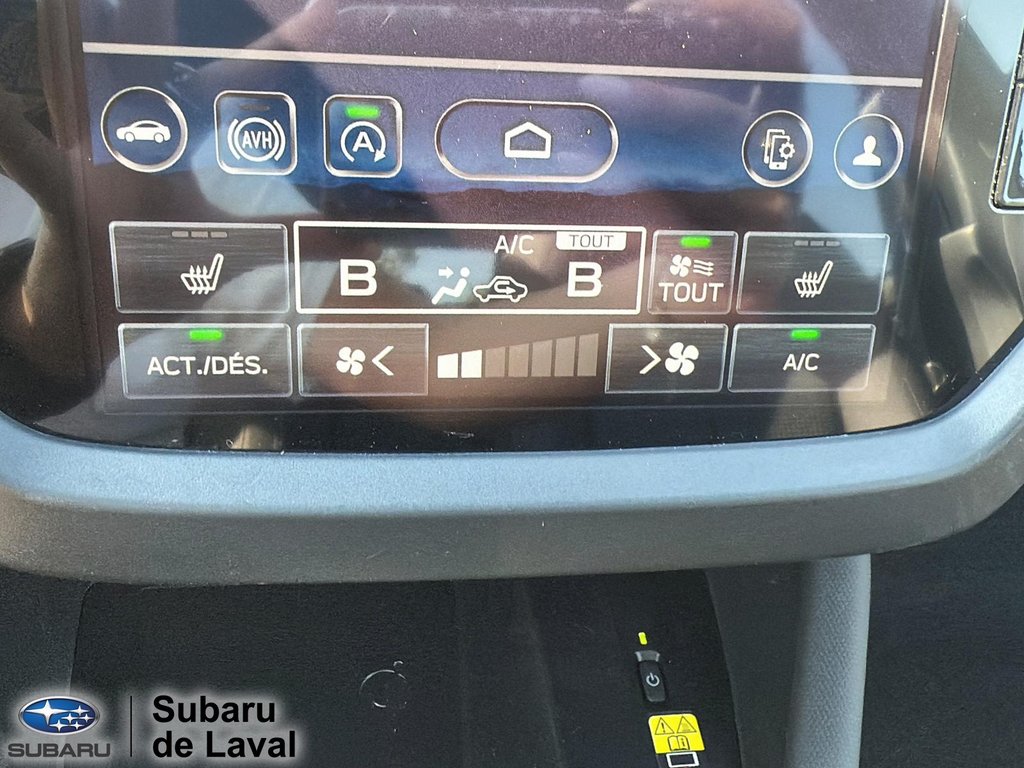 2025 Subaru Forester Touring in Laval, Quebec - 13 - w1024h768px