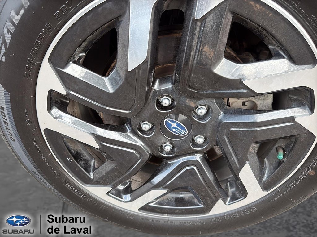 2025 Subaru Forester Limited in Laval, Quebec - 9 - w1024h768px