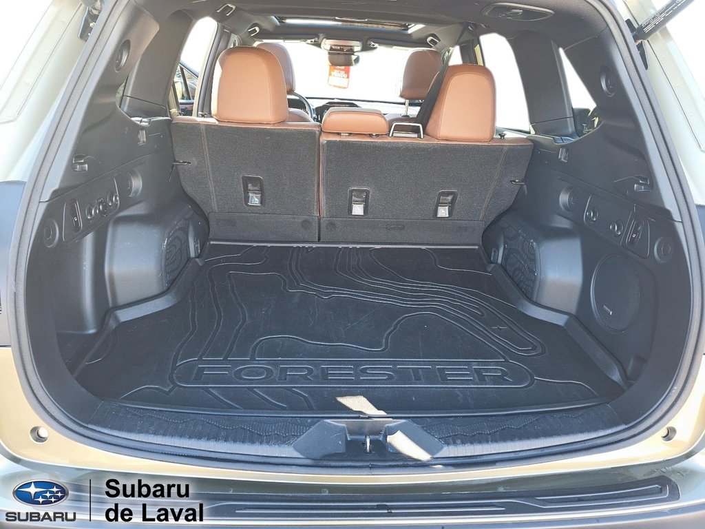 2025 Subaru Forester Premier in Terrebonne, Quebec - 14 - w1024h768px