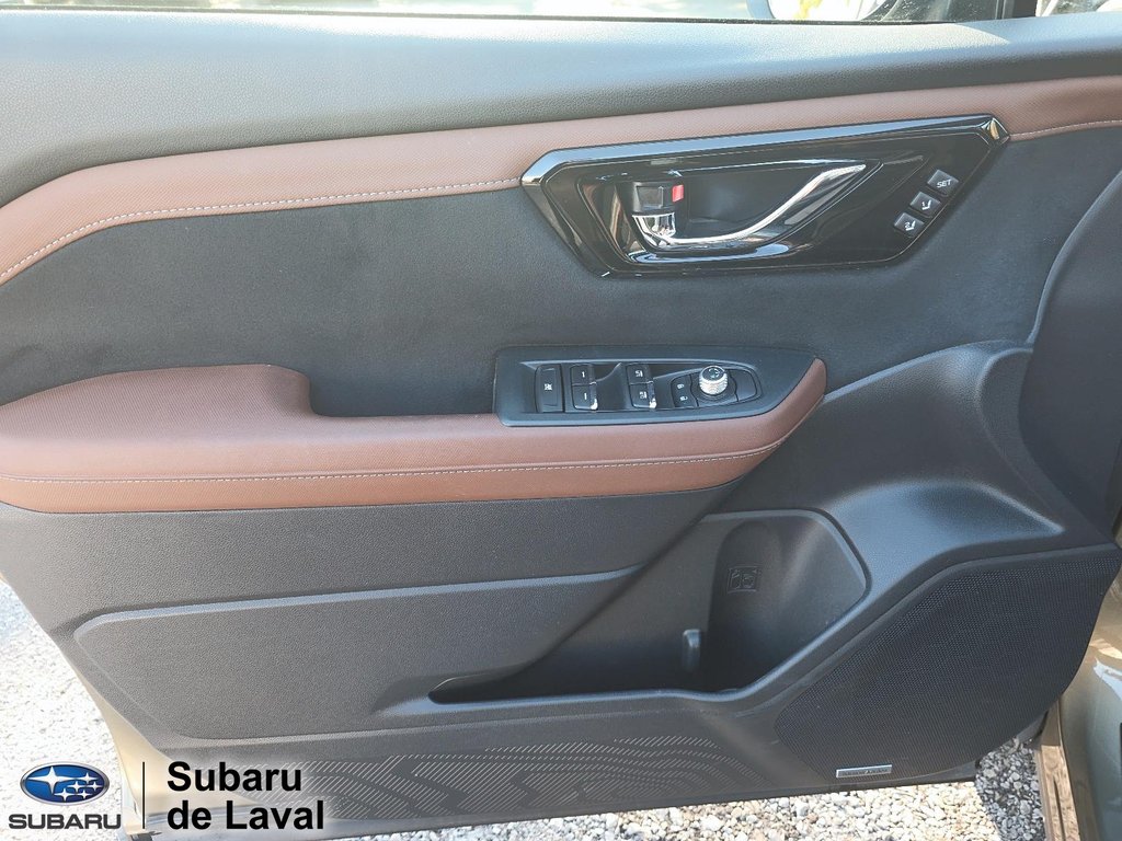 2025 Subaru Forester Premier in Terrebonne, Quebec - 11 - w1024h768px