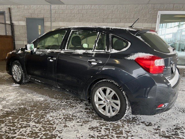 2015 Subaru Impreza Touring in Terrebonne, Quebec - 7 - w1024h768px