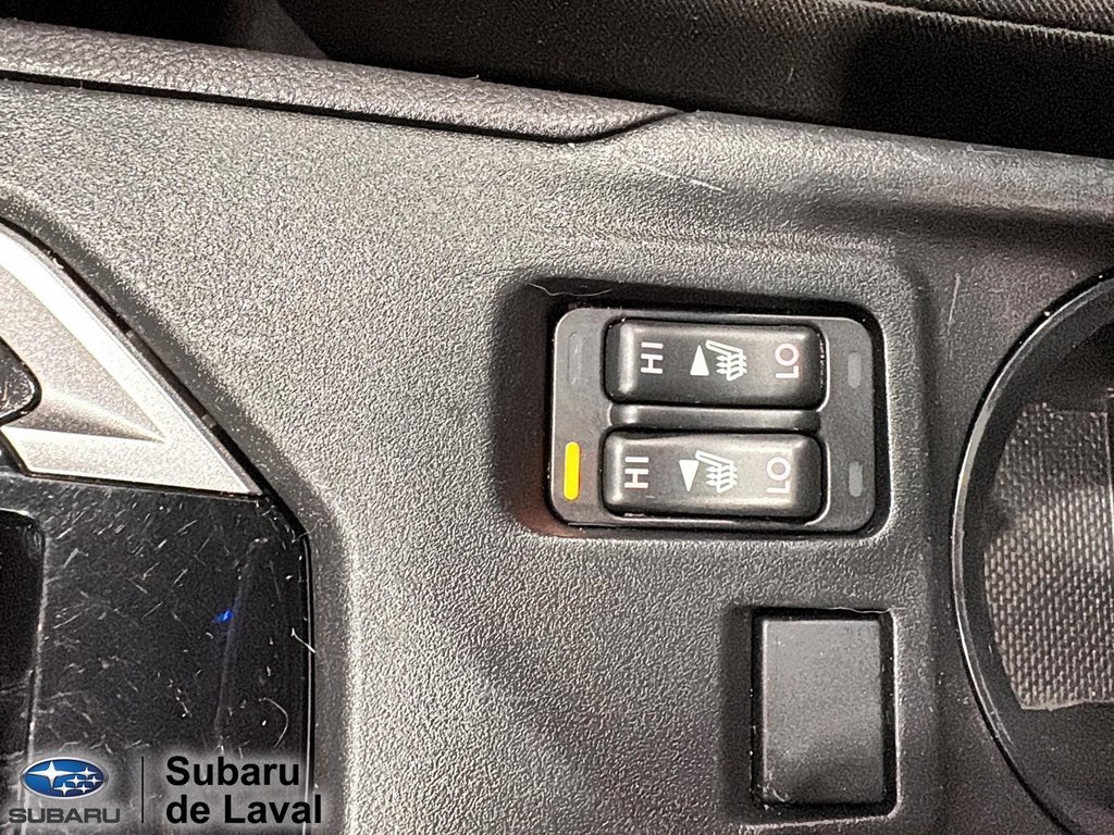 2022 Subaru Impreza Touring in Laval, Quebec - 15 - w1024h768px