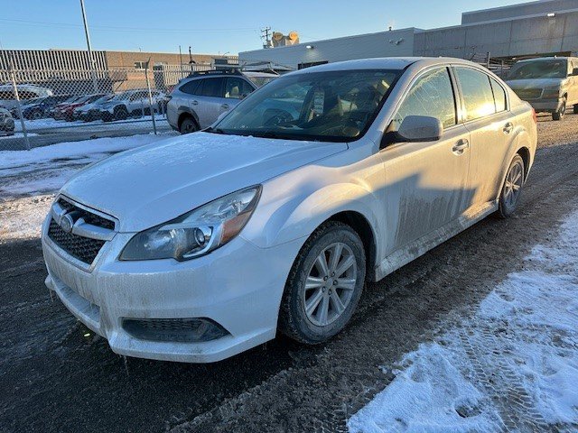 Subaru Legacy 2.5i w/Touring Pkg 2013 à Laval, Québec - 1 - w1024h768px