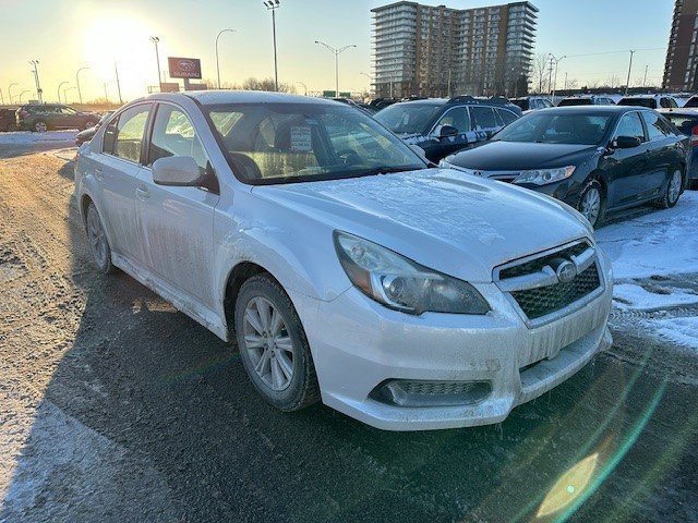 Subaru Legacy 2.5i w/Touring Pkg 2013 à Laval, Québec - 5 - w1024h768px