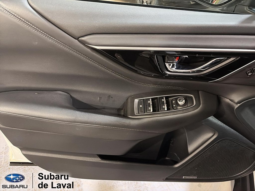 Subaru Outback Limited 2022 à Laval, Québec - 11 - w1024h768px