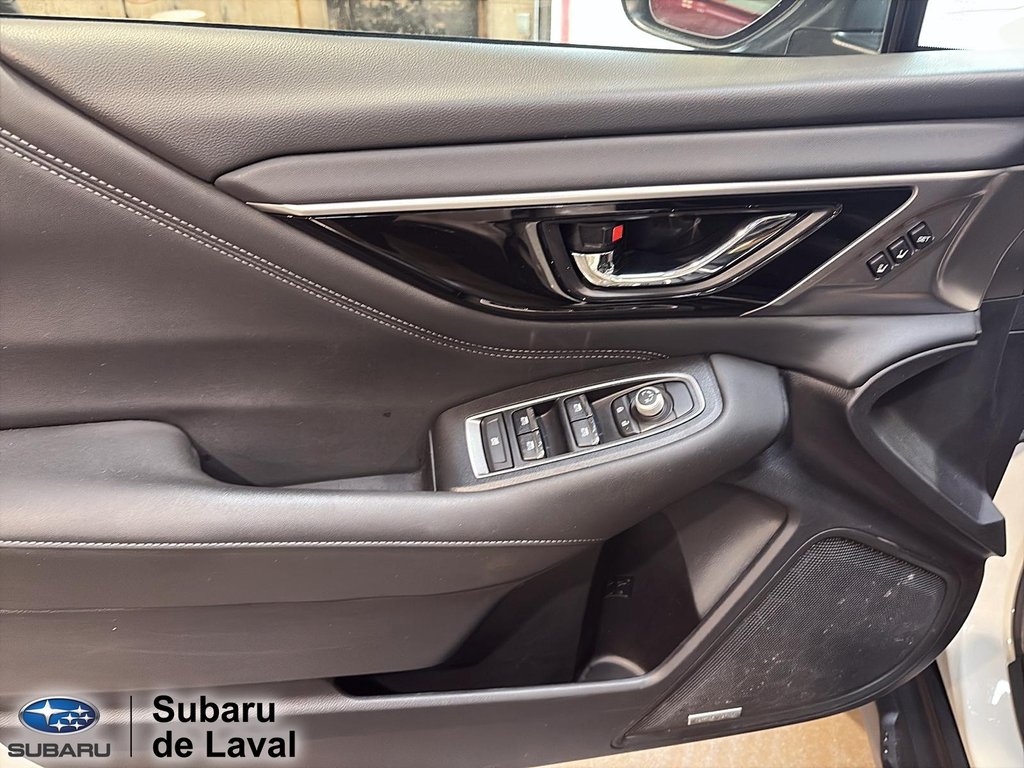2022 Subaru Outback Limited XT in Laval, Quebec - 11 - w1024h768px