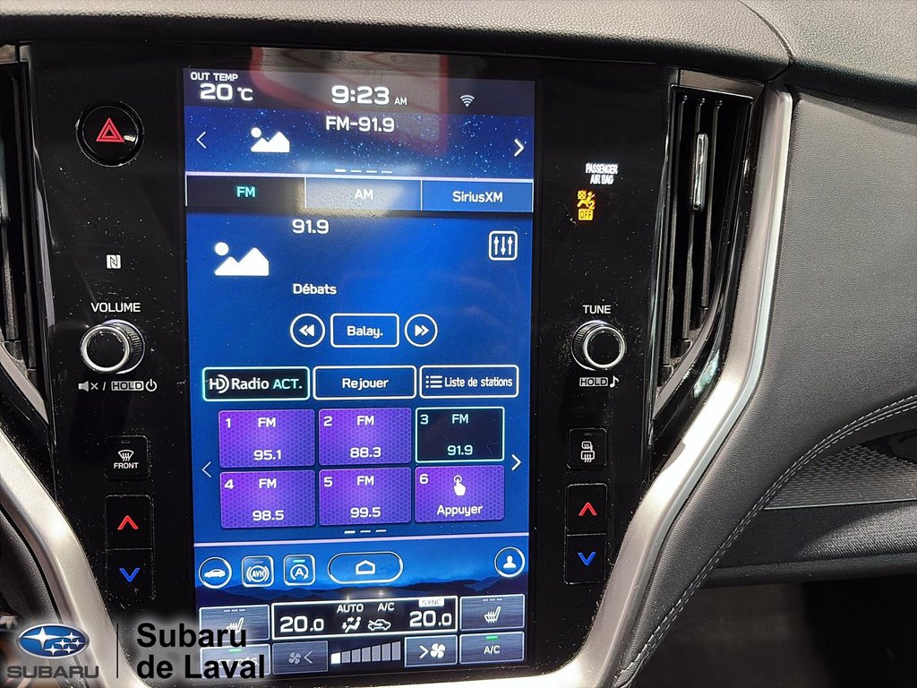 2022 Subaru Outback Touring in Laval, Quebec - 12 - w1024h768px