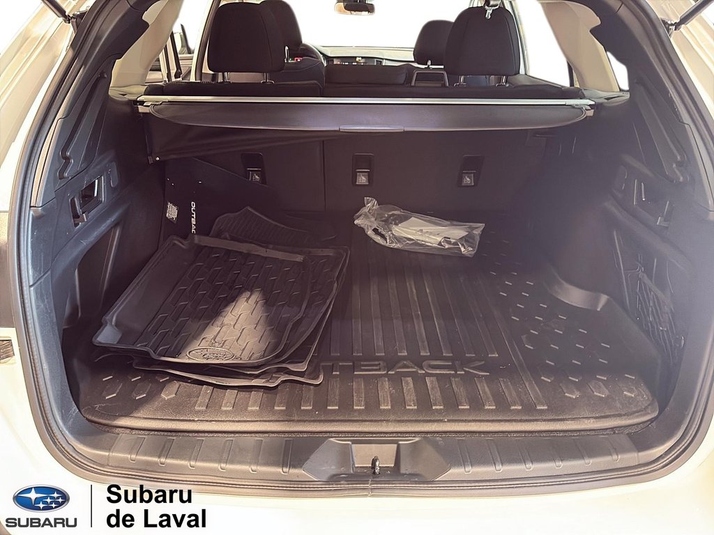 Subaru Outback Convenience 2025 à Laval, Québec - 14 - w1024h768px