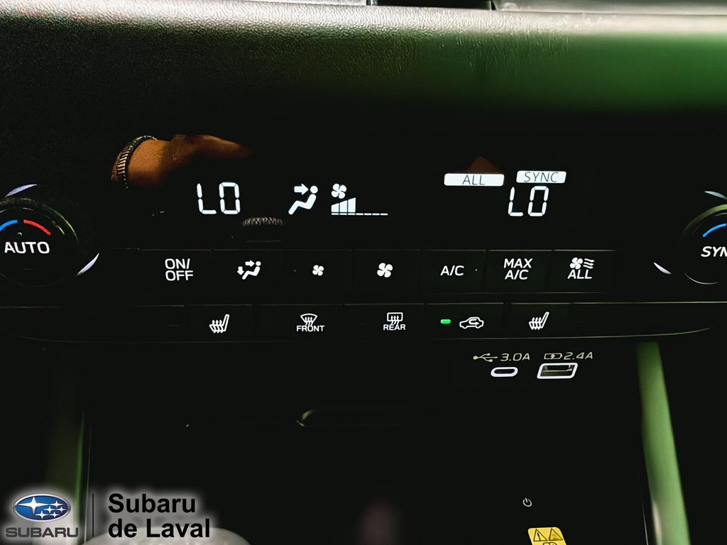 2026 Subaru Outback Touring in Laval, Quebec - 12 - w1024h768px