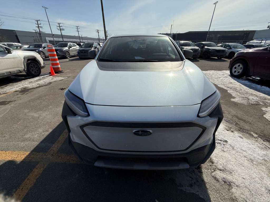 Subaru Solterra Base 2023 à Laval, Québec - 3 - w1024h768px