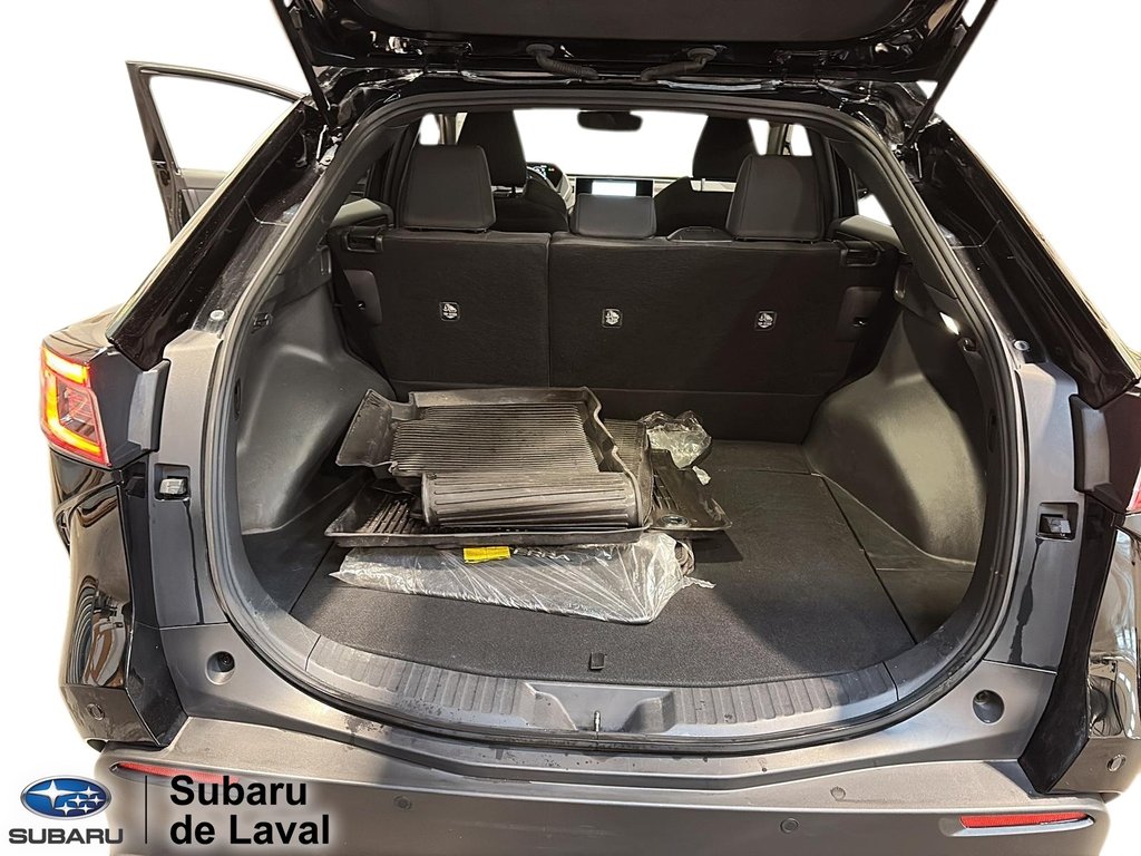 2023 Subaru Solterra Base in Laval, Quebec - 14 - w1024h768px