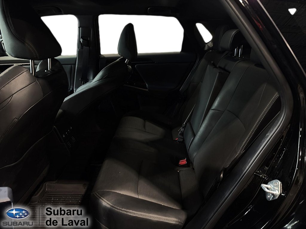 Subaru Solterra Tech 2023 à Laval, Québec - 13 - w1024h768px