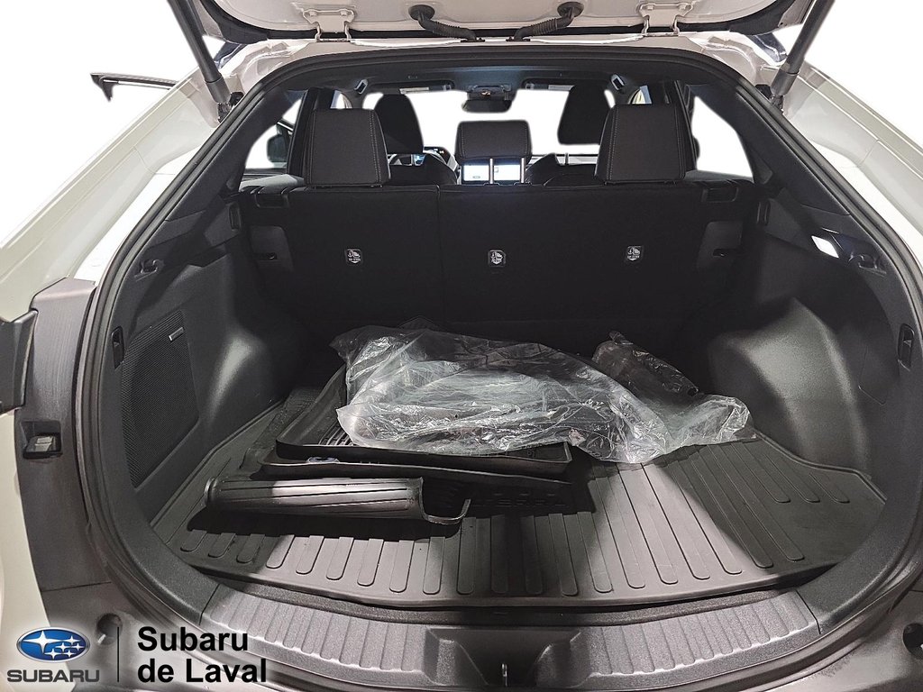 2024 Subaru Solterra LUXURY in Laval, Quebec - 12 - w1024h768px