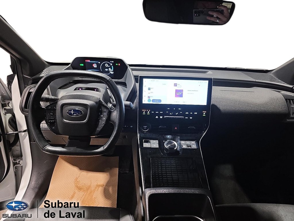 2024 Subaru Solterra LUXURY in Laval, Quebec - 14 - w1024h768px