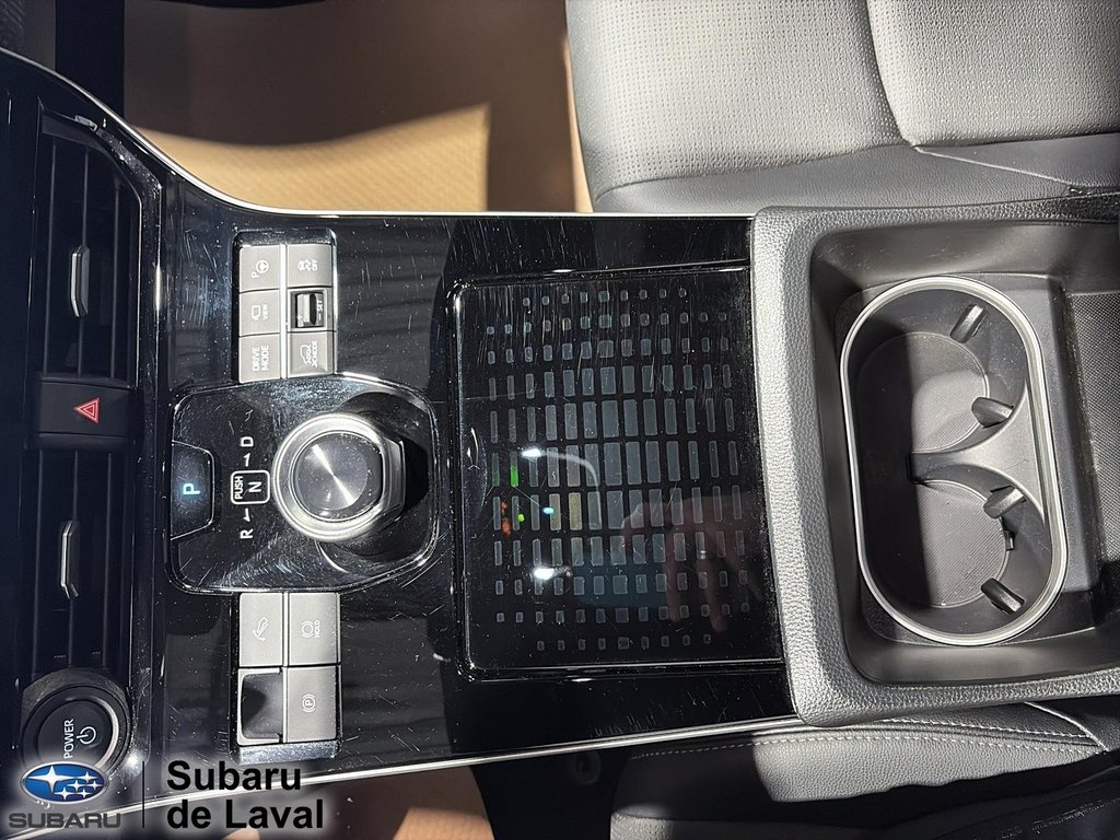 Subaru Solterra Technology 2024 à Laval, Québec - 18 - w1024h768px
