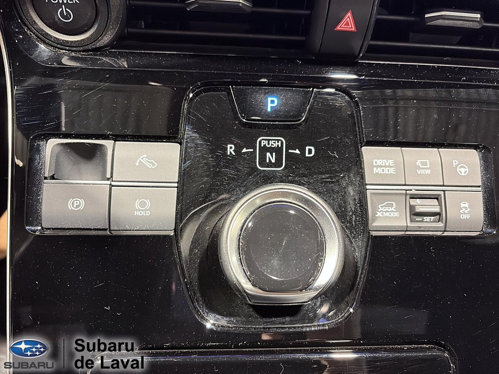 Subaru Solterra Technology 2024 à Laval, Québec - 21 - w1024h768px