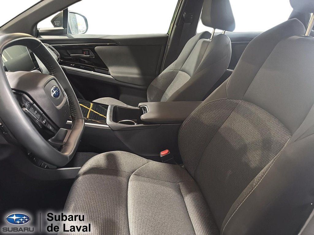 2024 Subaru Solterra base in Laval, Quebec - 8 - w1024h768px
