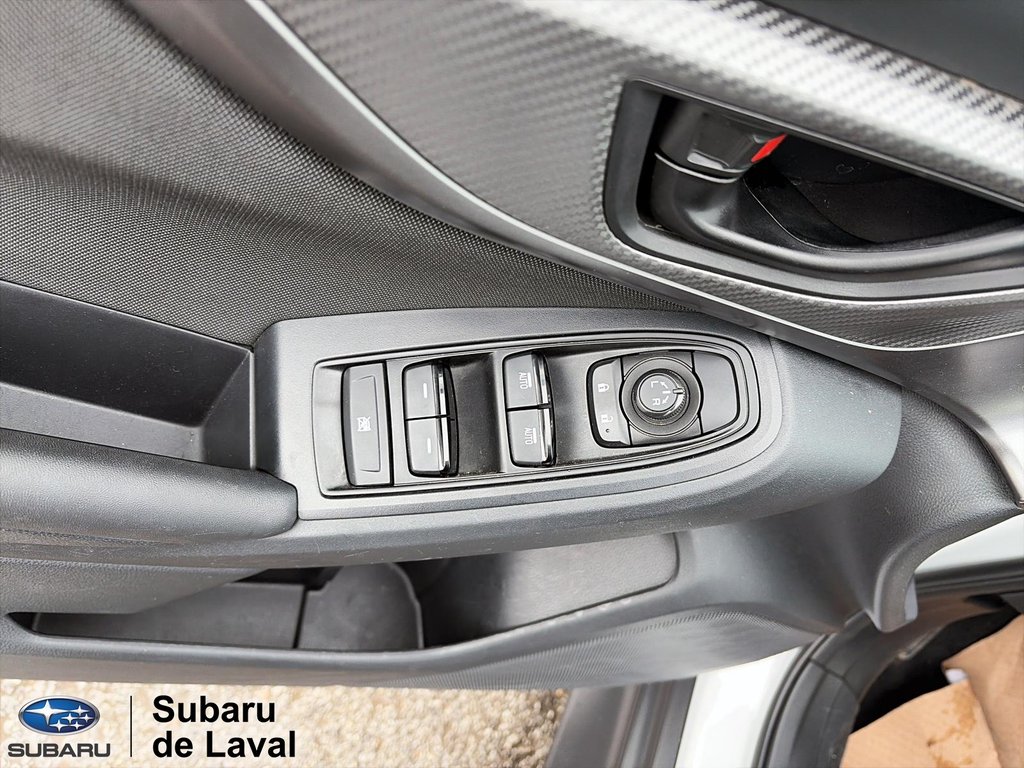 Subaru WRX Base 2023 à Laval, Québec - 11 - w1024h768px