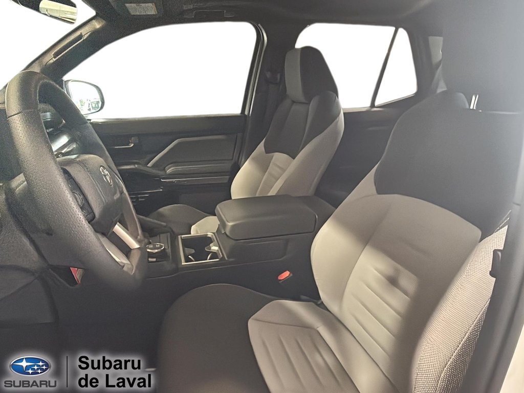 2025 Toyota 4Runner TRD SPORT in Laval, Quebec - 9 - w1024h768px