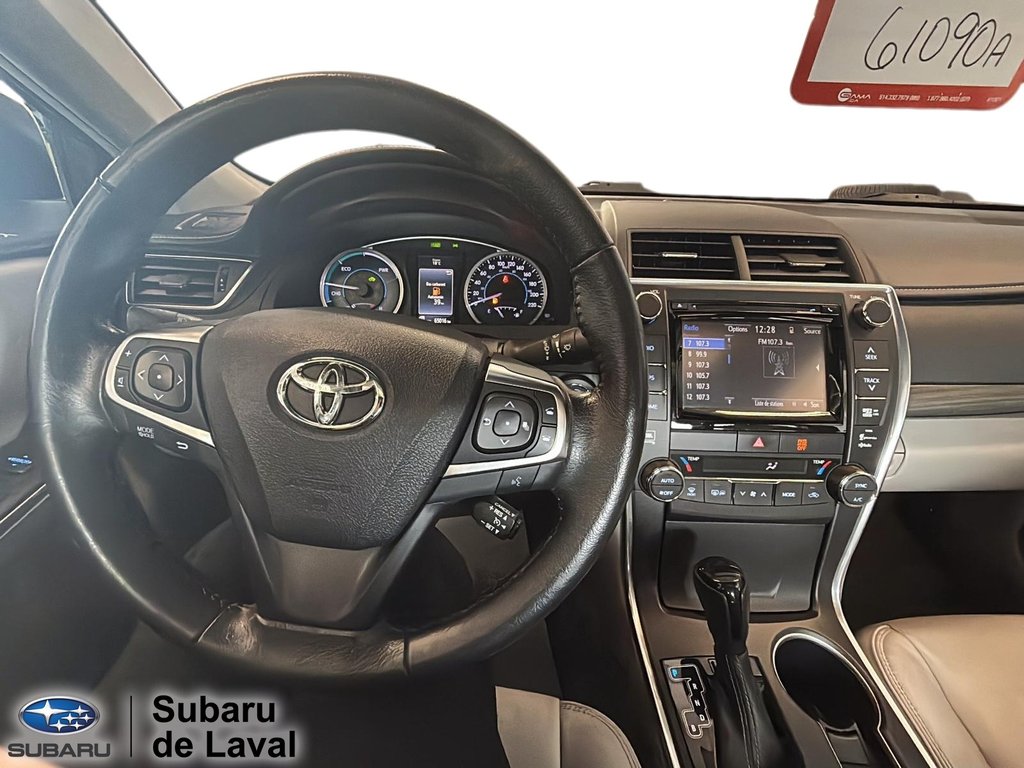 Toyota Camry Hybrid XLE 2015 à Terrebonne, Québec - 13 - w1024h768px