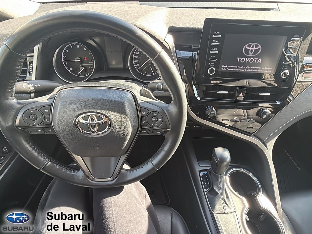 Toyota Camry SE 2023 à Laval, Québec - 12 - w1024h768px
