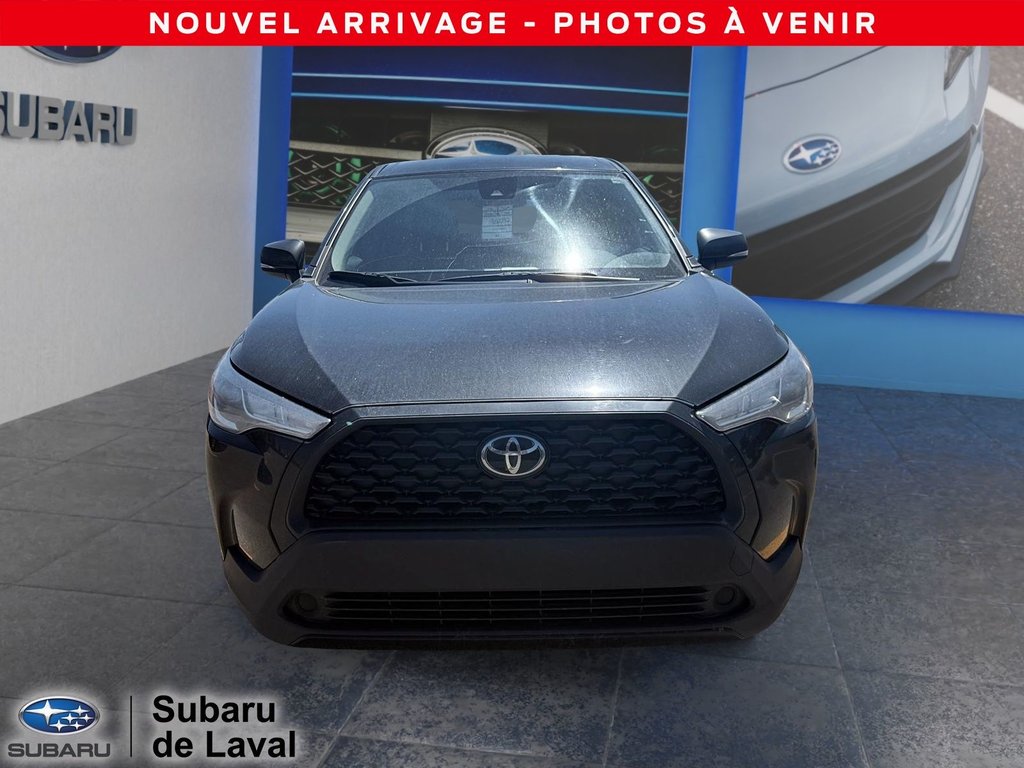 2022 Toyota Corolla Cross LE in Laval, Quebec - 3 - w1024h768px