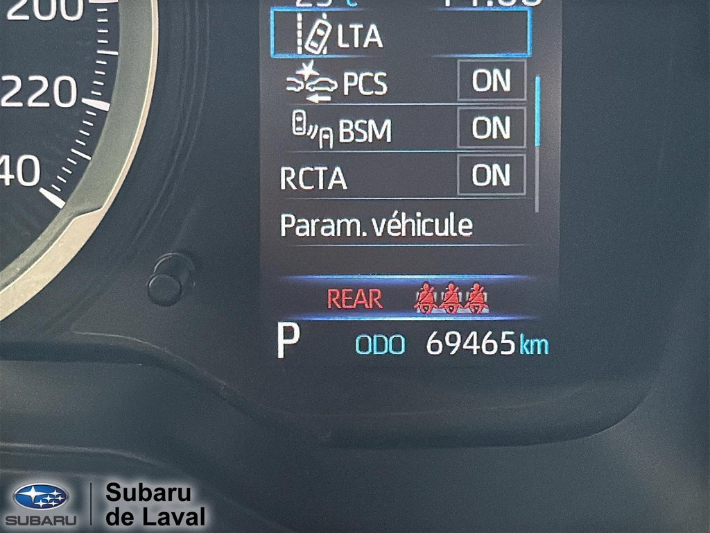 2022 Toyota Corolla Cross LE in Laval, Quebec - 19 - w1024h768px