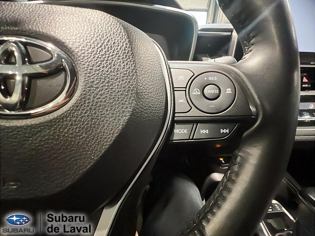 Toyota Corolla Hatchback SE 2023 à Laval, Québec - 19 - w1024h768px