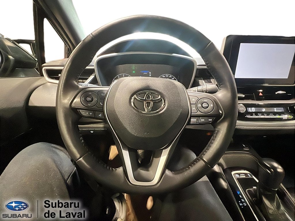 Toyota Corolla Hatchback SE 2023 à Laval, Québec - 18 - w1024h768px