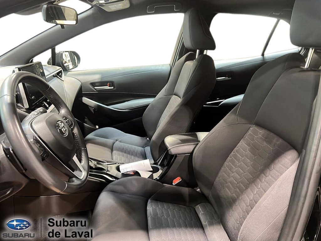 Toyota Corolla Hatchback SE 2023 à Laval, Québec - 10 - w1024h768px